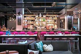 Hotel Moxy Chicago Downtown photo 5