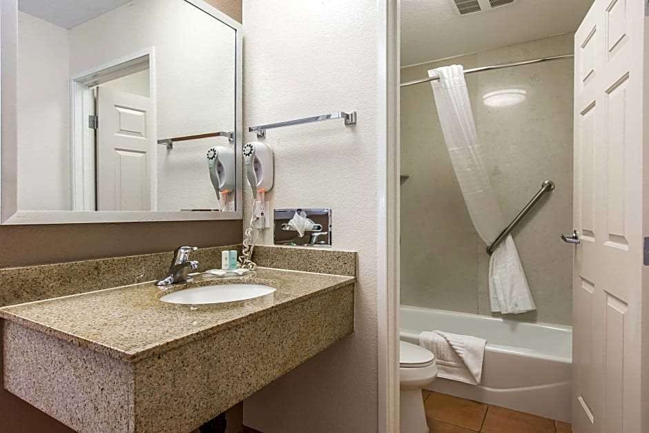 Hotel Comfort Inn Los Angeles near Hollywood photo 5