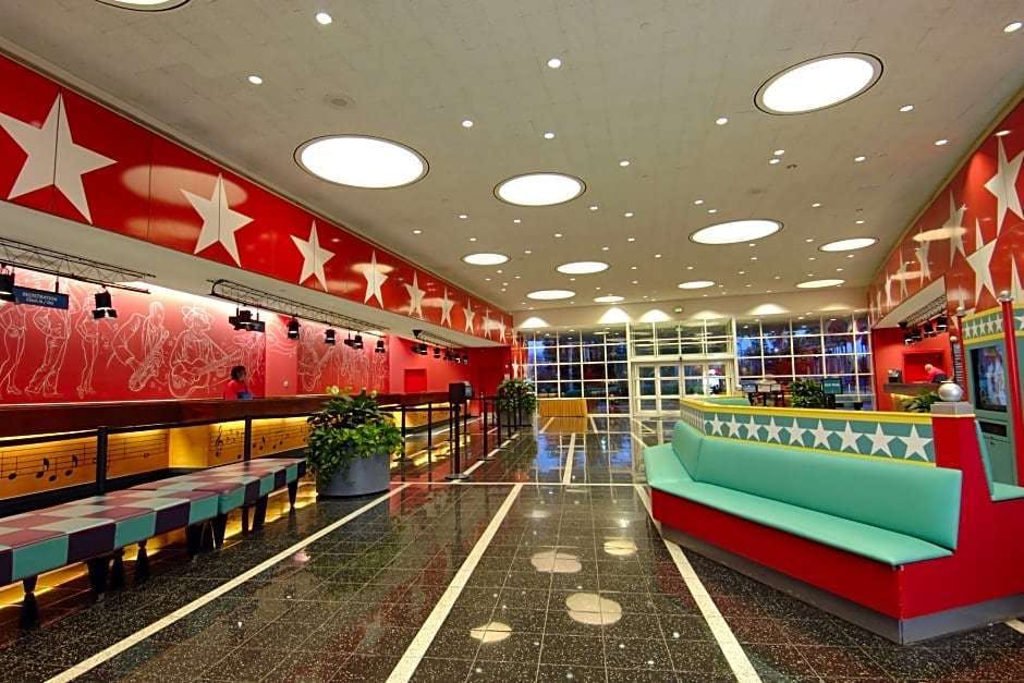 Hotel Disney's All-Star Music Resort photo 3
