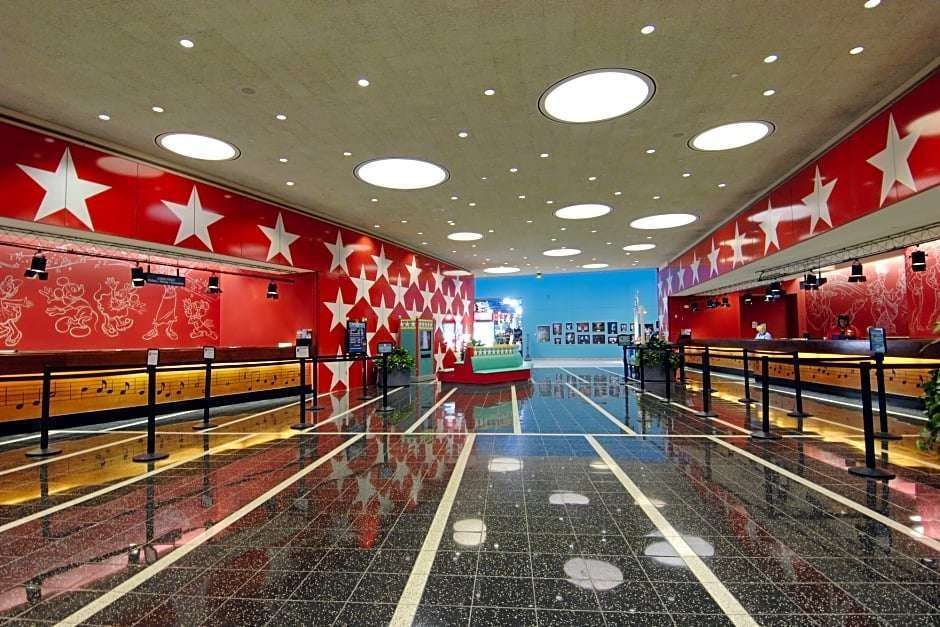 Hotel Disney's All-Star Music Resort photo 4