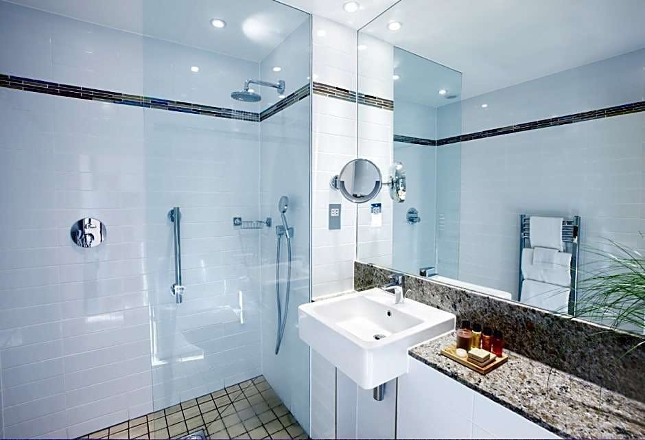 Hotel Rydges Kensington Plaza photo 2