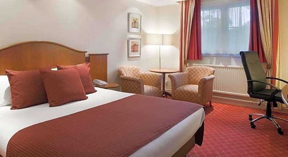 Hotel Airport Inn Manchester Hotel and Spa photo 2