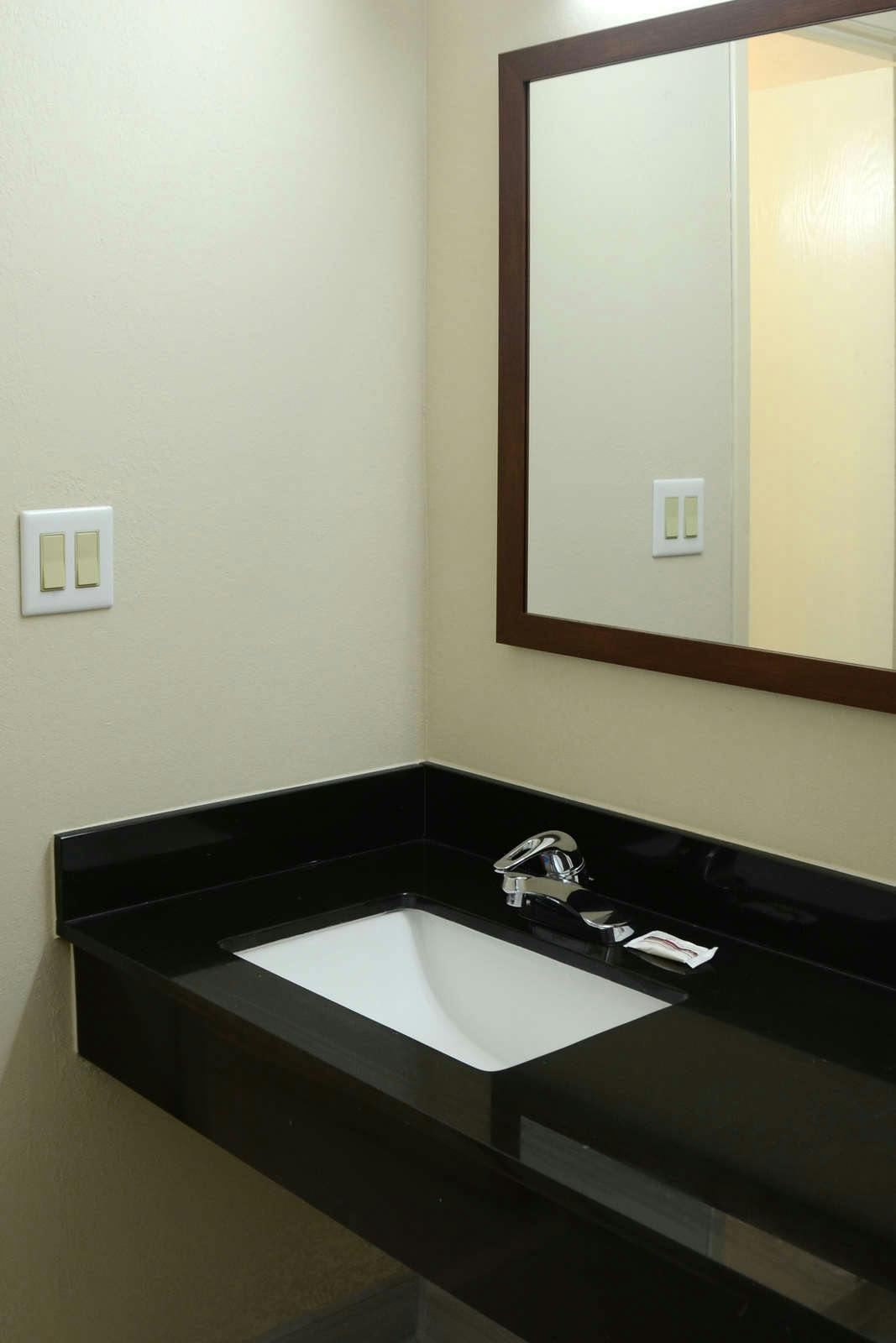 Hotel Red Roof Inn Franklin, KY photo 4