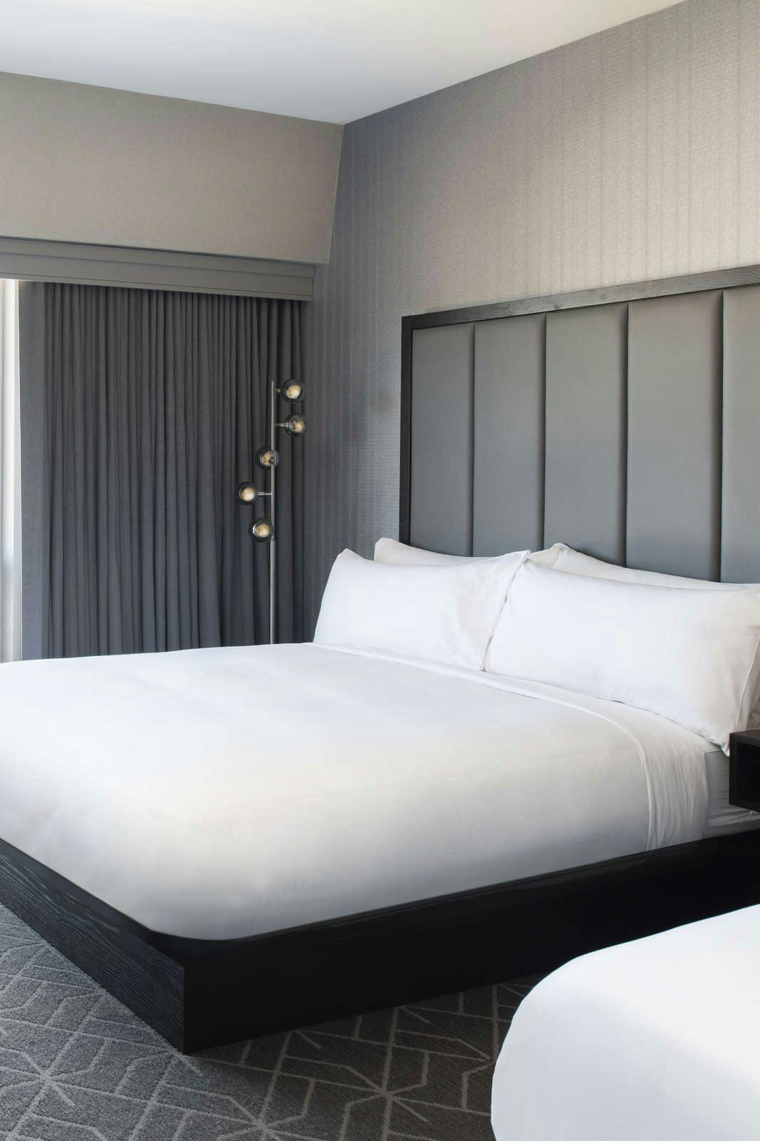 Hotel Renaissance Boston Patriot Place Hotel photo 5