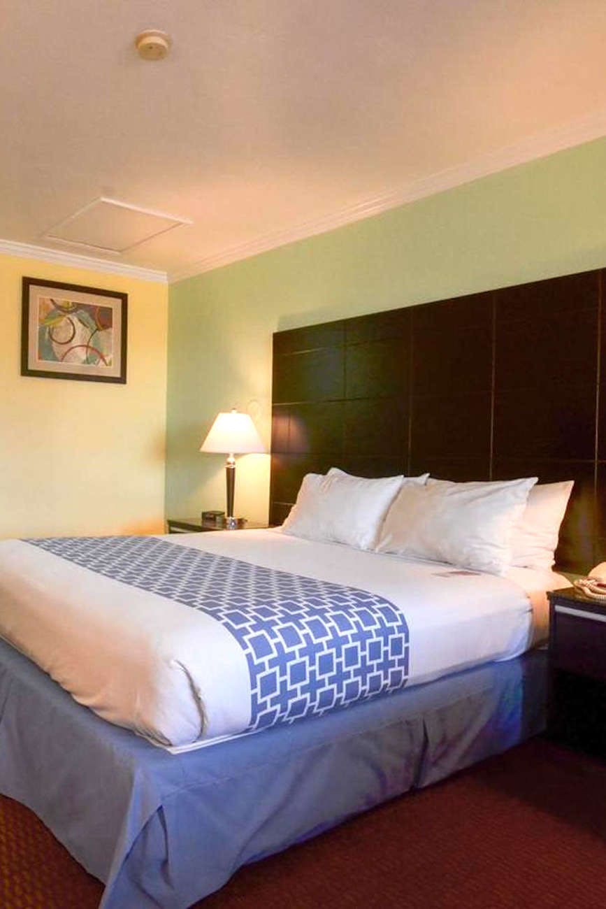 Hotel Morro Bay Beach Inn photo 1