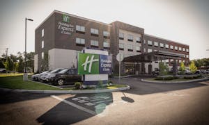 Holiday Inn Express And Suites Boston South - Randolph