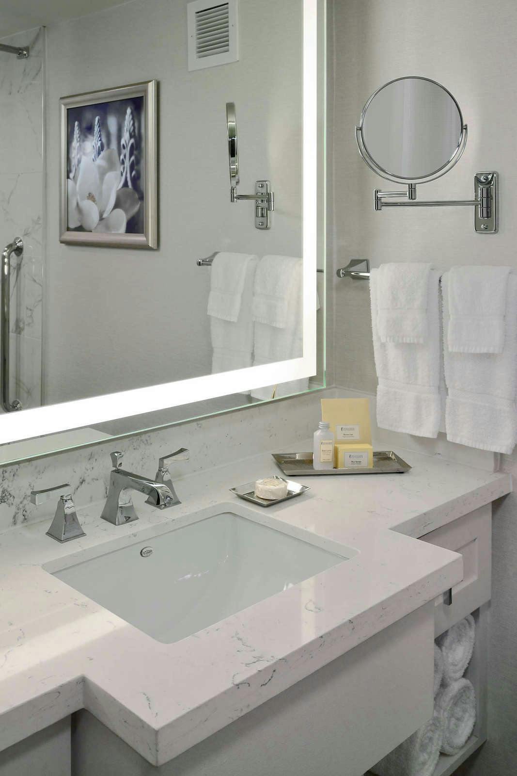 Hotel The Royal Sonesta New Orleans photo 3