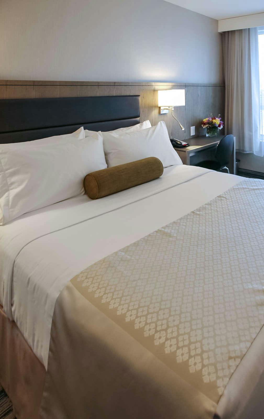 Hotel Wyndham Garden LaGuardia South photo 1