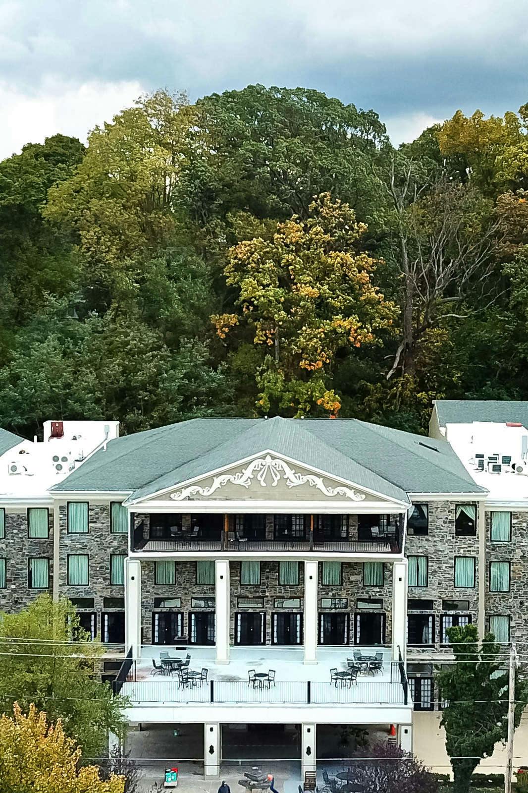 Hotel Niagara Crossing Hotel & Spa photo 1