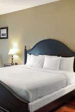 Hotel Niagara Crossing Hotel & Spa photo 2
