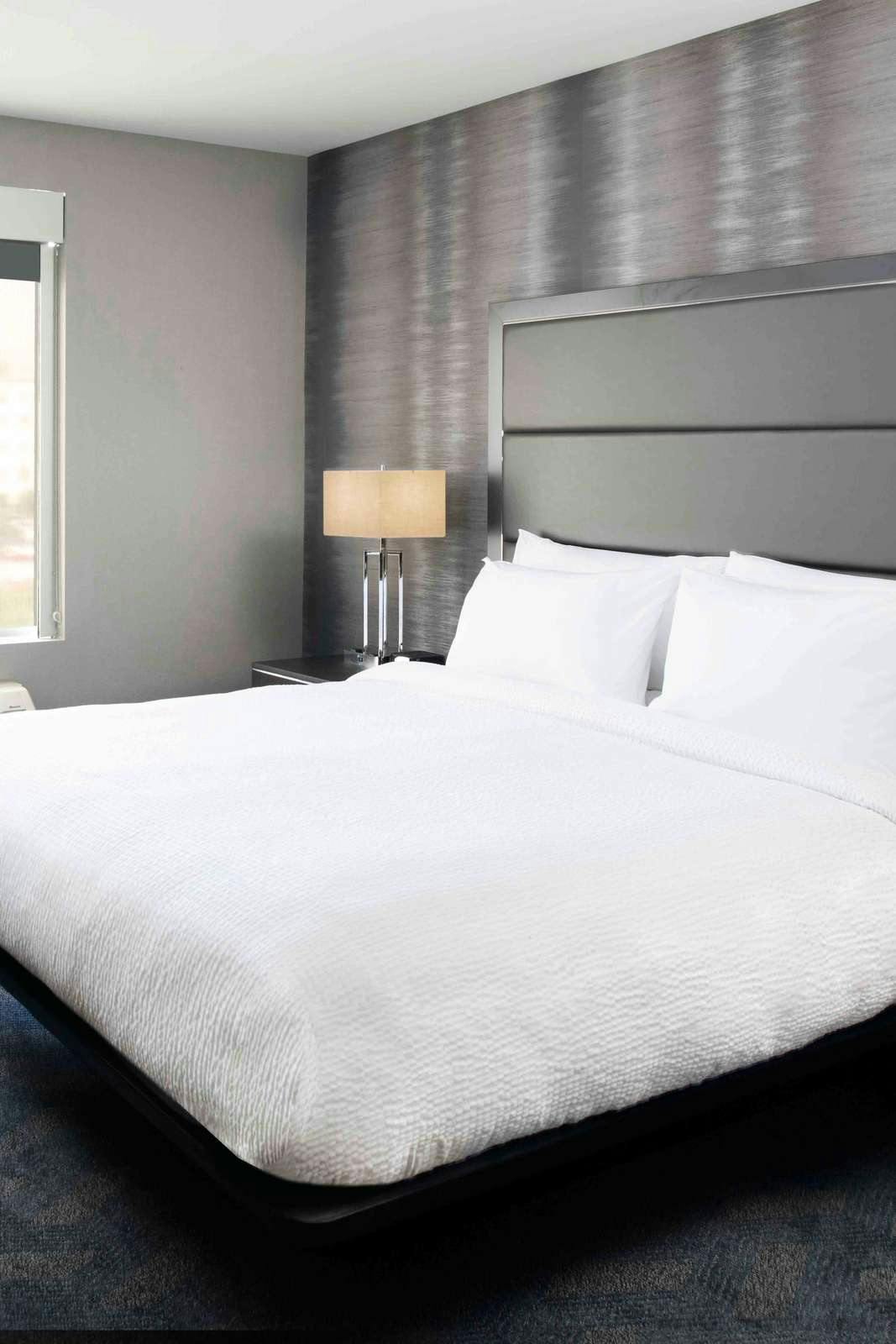 Hotel Fairfield Inn & Suites by Marriott Boston Logan Airport/Chelsea photo 1