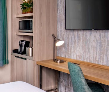 Hilton Garden Inn New York Chelsea New York City Hoteltonight