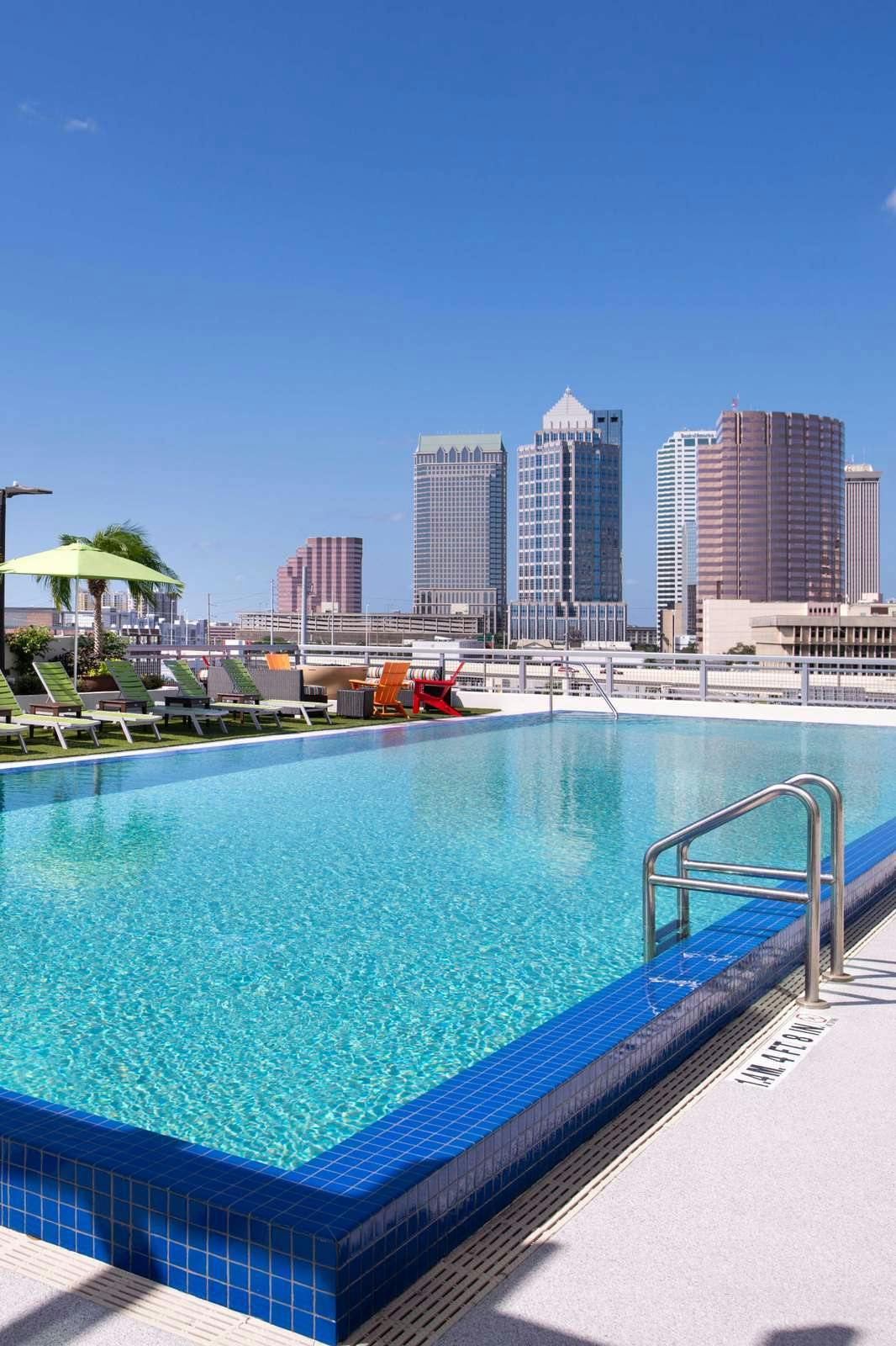 Hotel Home2 Suites Tampa Downtown Channel District photo 1