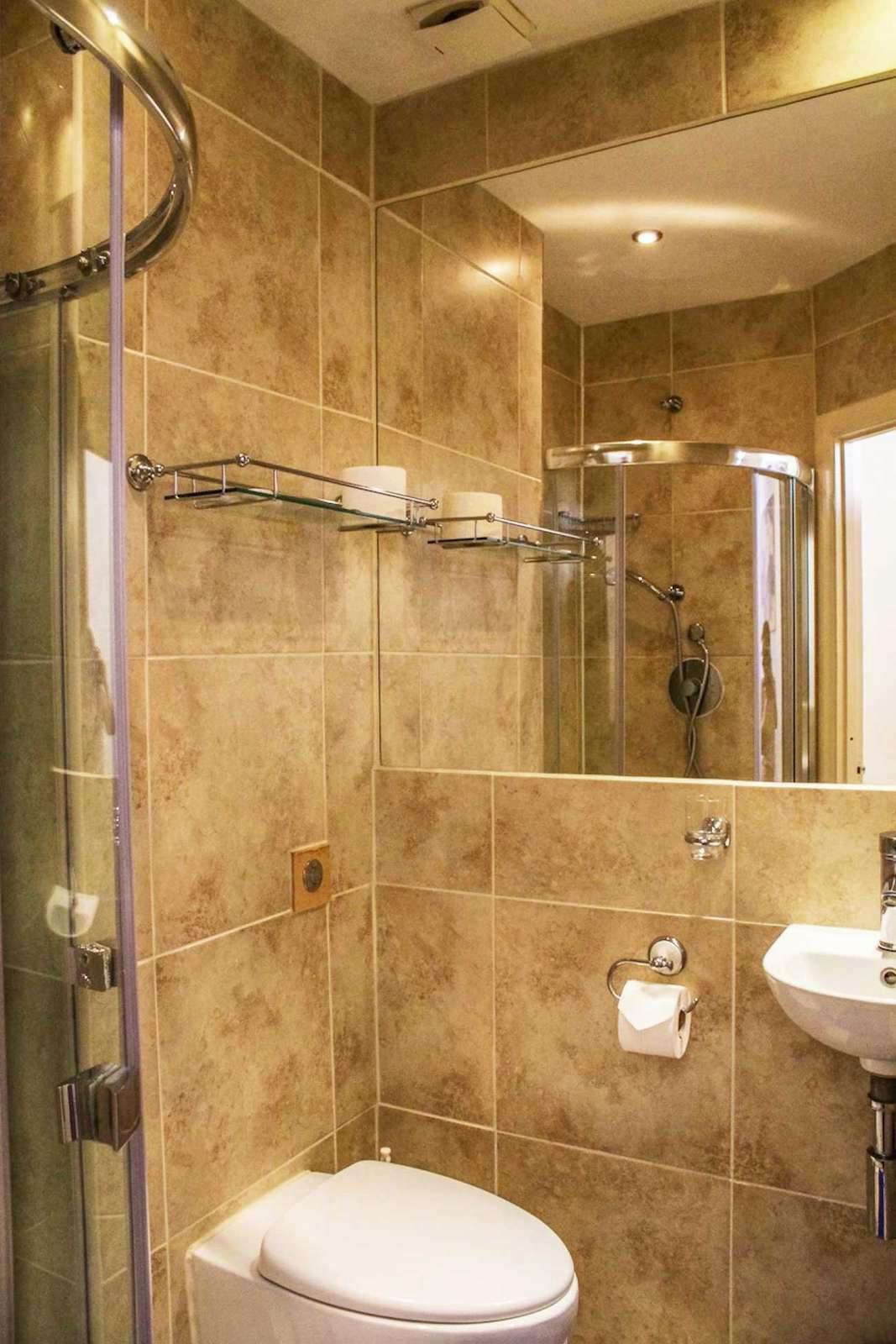 Hotel Blades Hotel photo 2