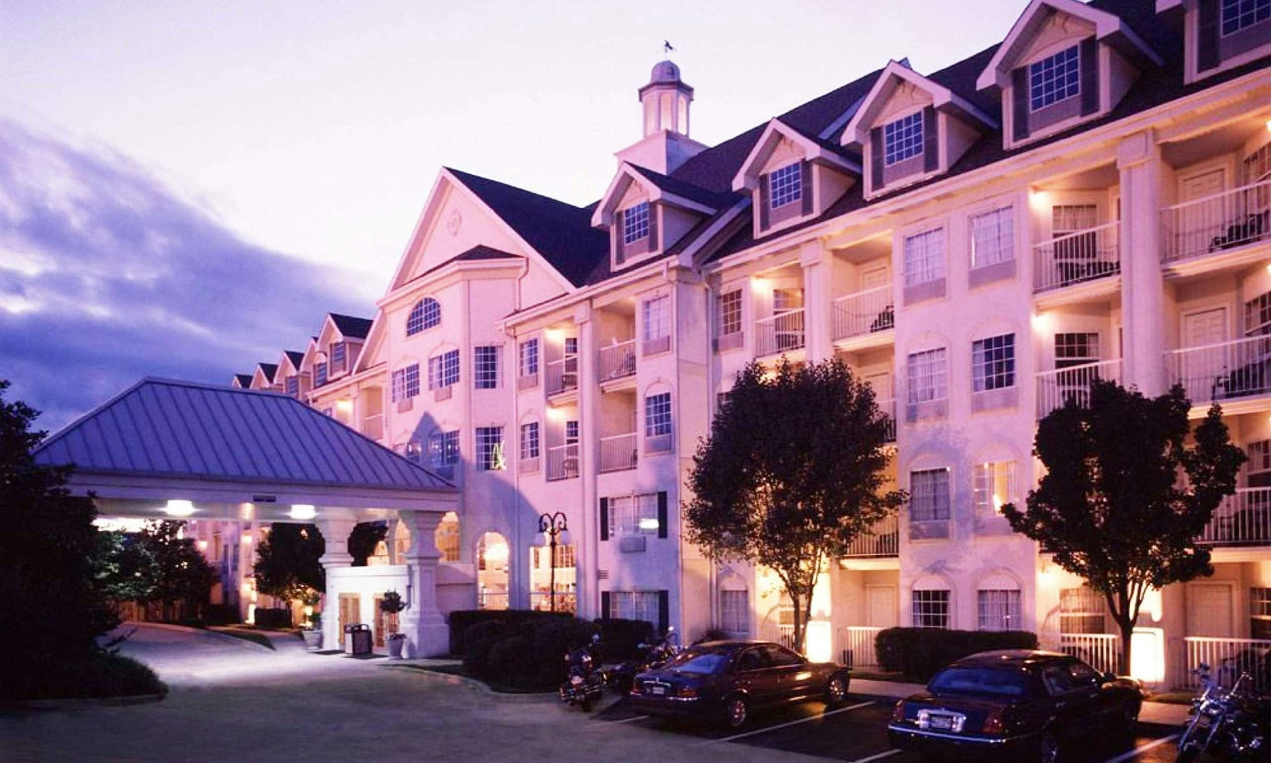 Hotel Grand Victorian