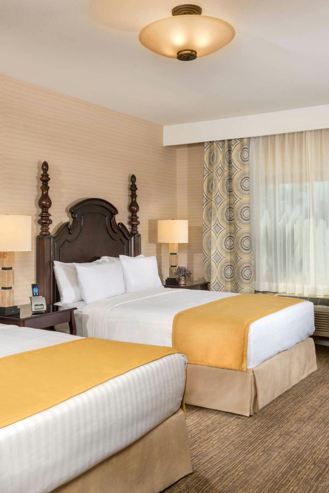 Hotel Ayres Suites Ontario Mills Mall photo 4